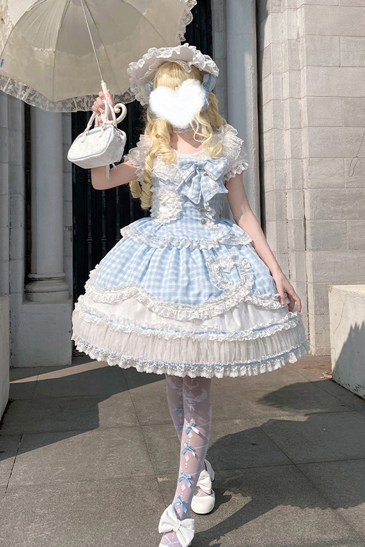 Subtly Elegant Dress with a Refined Vintage Look