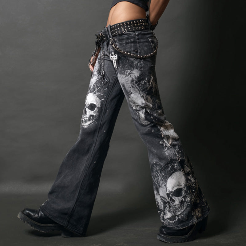 Effortlessly Elegant Garment with a Timeless Design