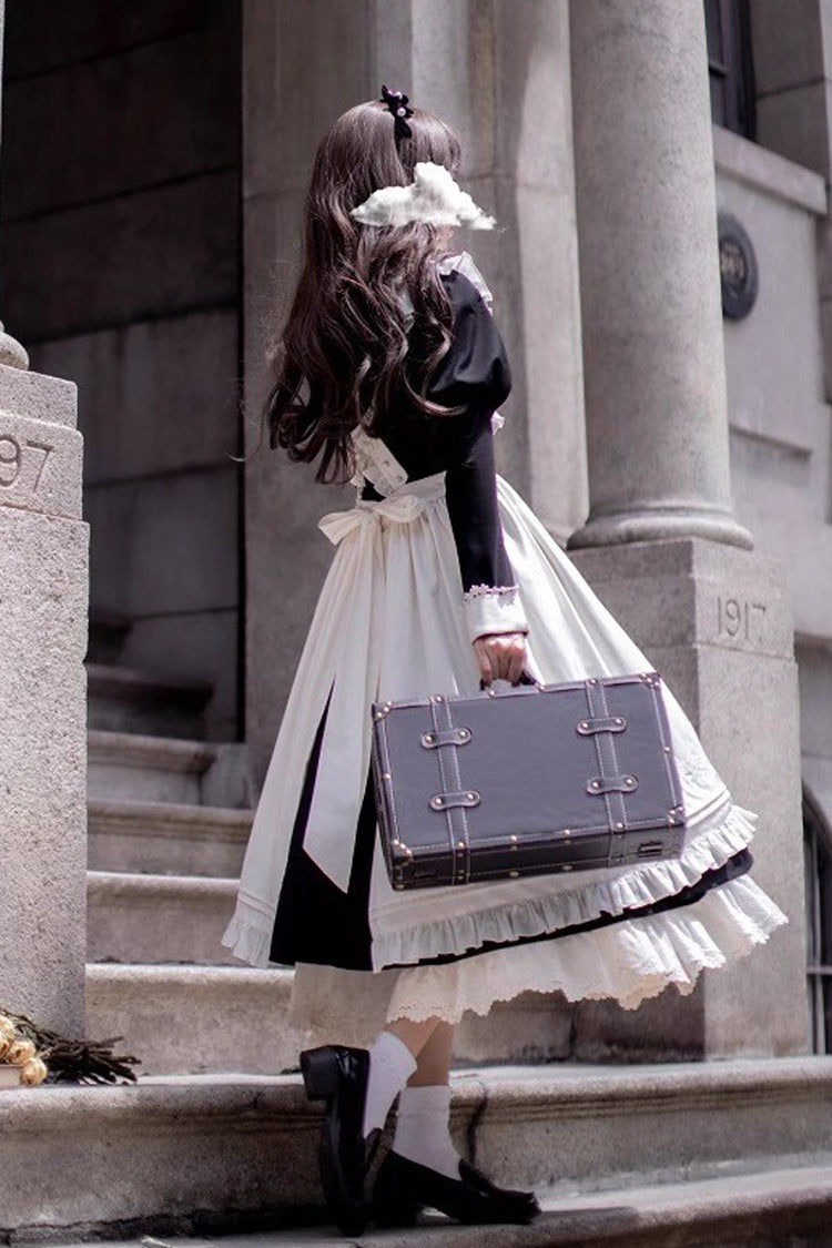 Thoughtfully Designed Dress in a Timeless Style