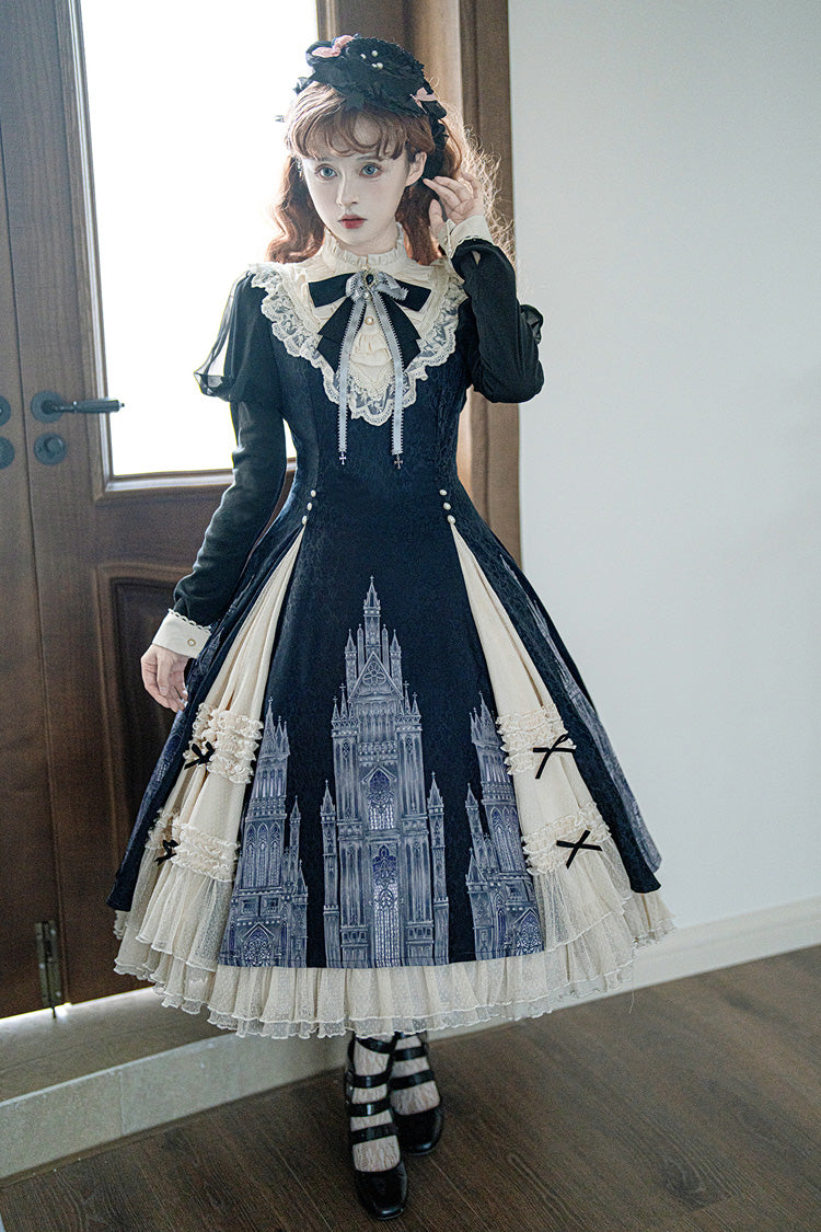 Finely Styled Cardigan with a Classic Vintage Look