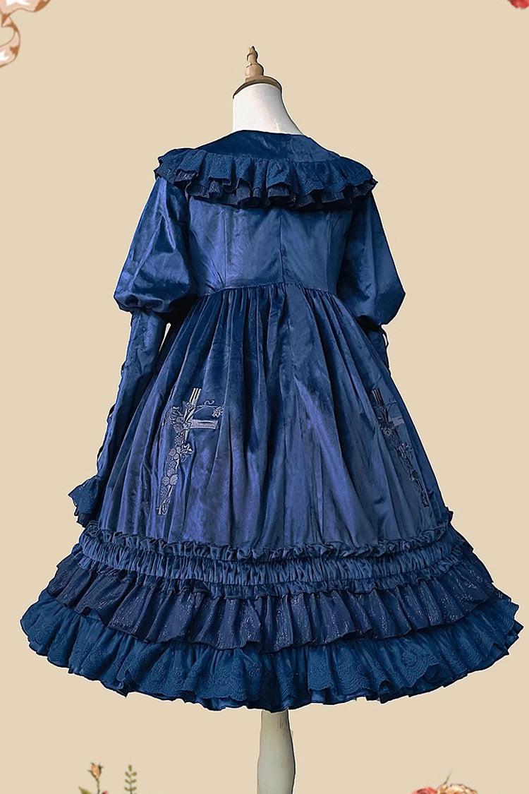 Classic Designed Dress in a Timeless Cut