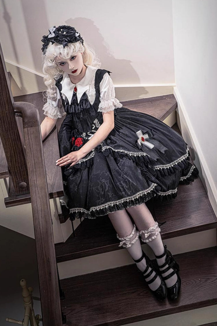 Subtly Elegant Dress with a Refined Vintage Look