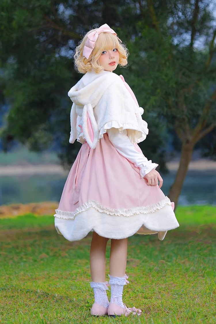 Subtly Elegant Dress with a Refined Vintage Look
