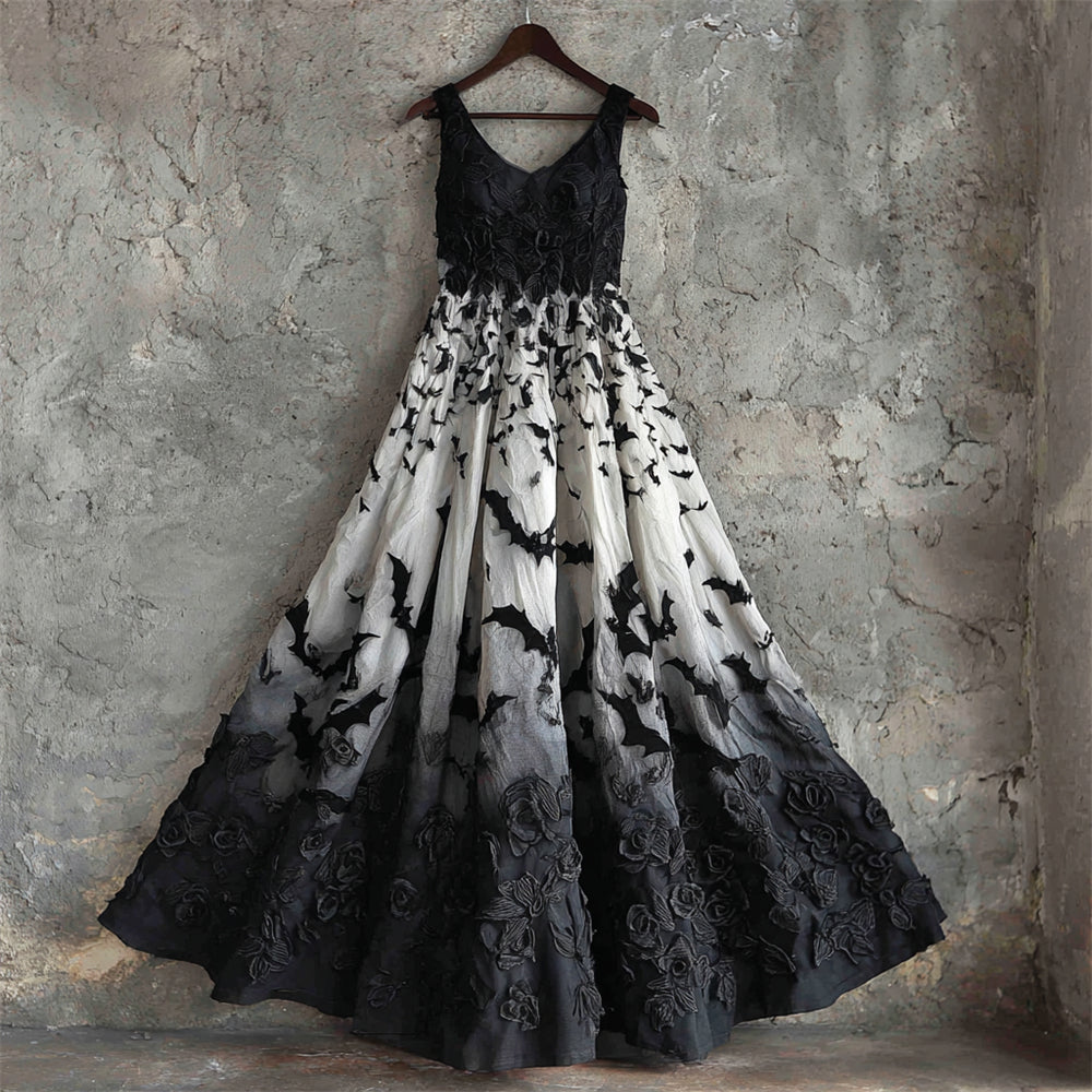 Subtly Elegant Dress with a Refined Vintage Look