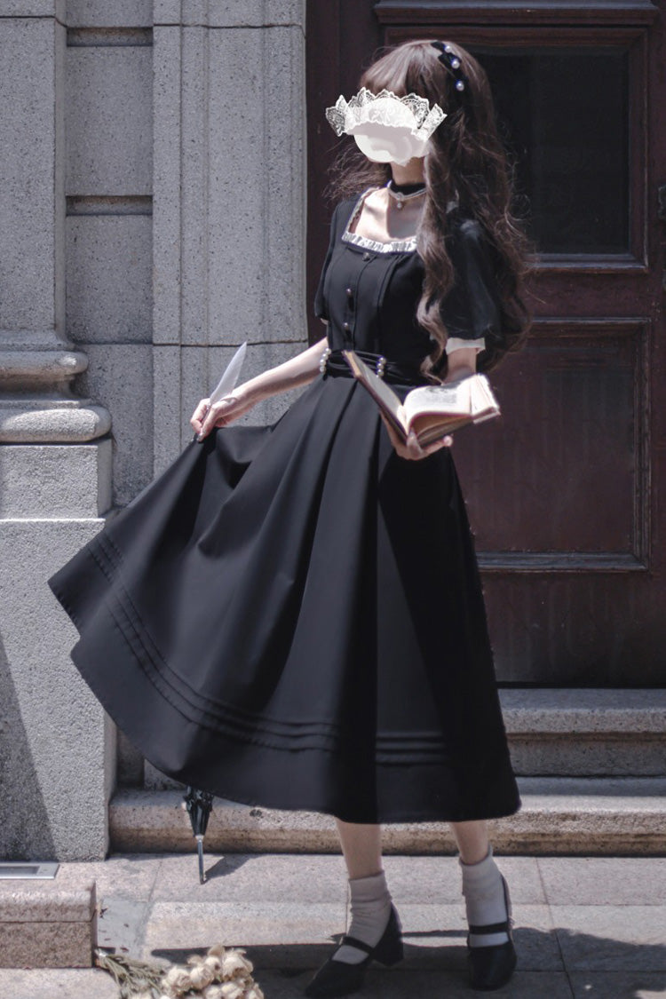 Casually Elegant Dress with a Refined Edge