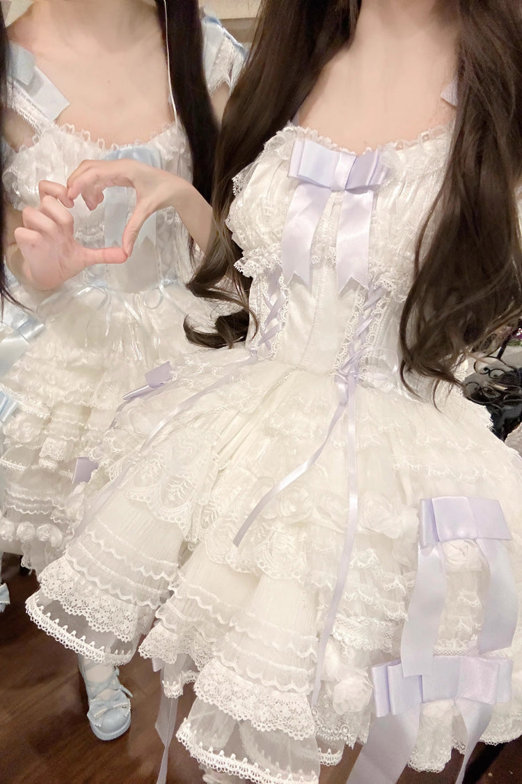 Finely Styled Dress with a Classic Vintage Look
