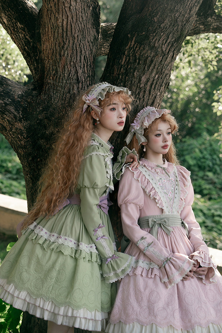Vintage Style Dress with a Modern Fit