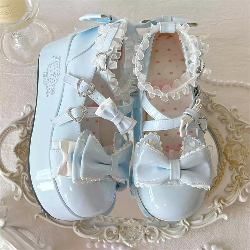 Classic Vintage Shoes with a Flattering Fit