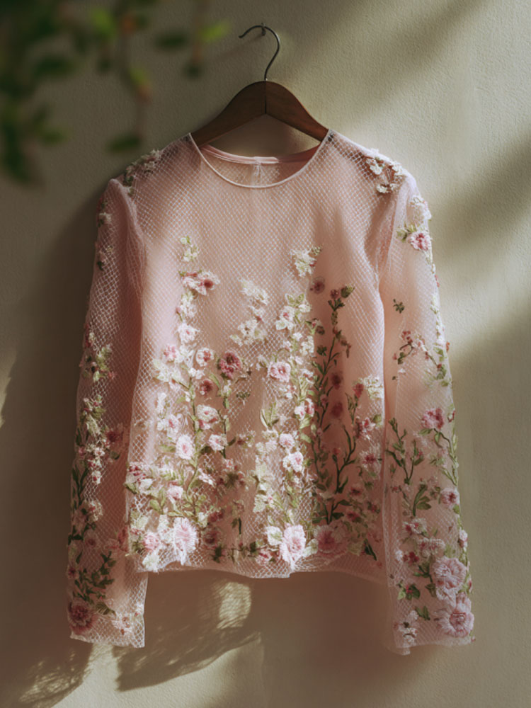 Classic Vintage T-Shirt with a Flattering Fit