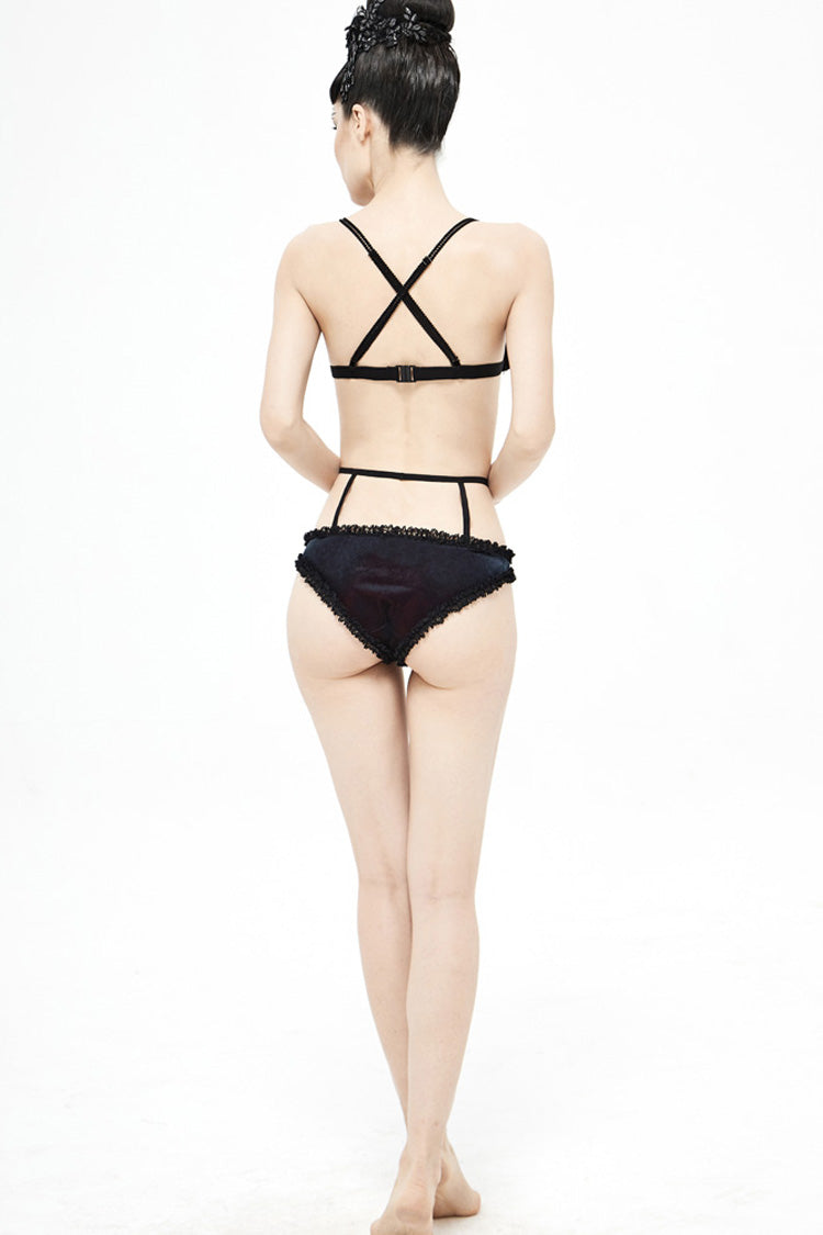 Effortlessly Elegant Swimsuit with a Timeless Design