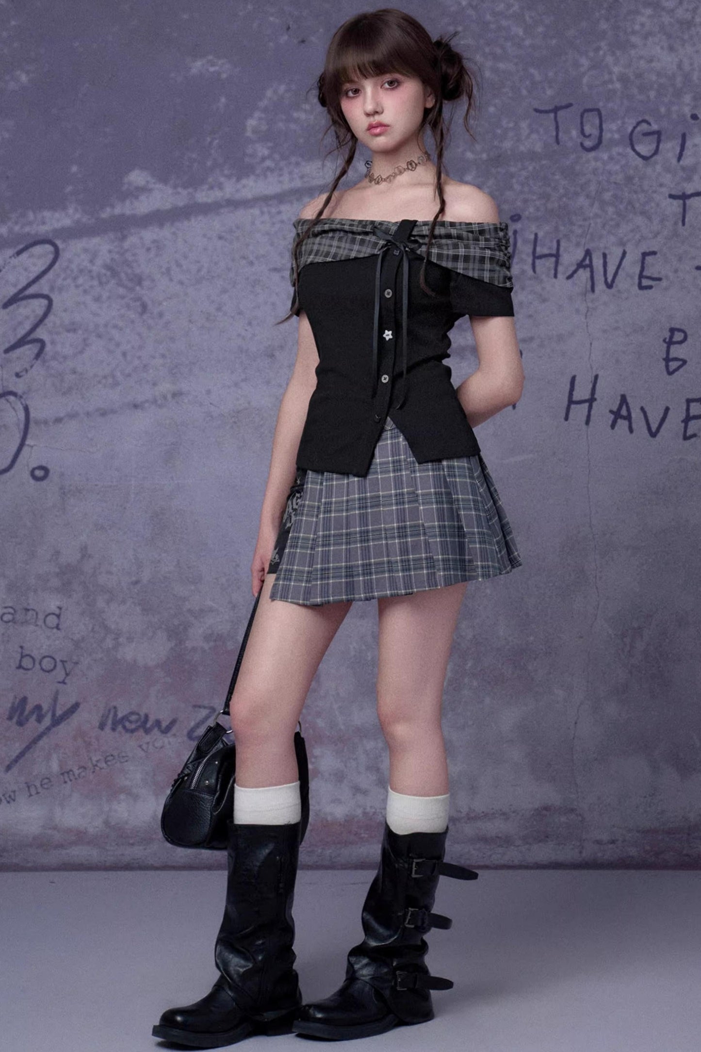Pleated Bow Knot One-shoulder Top + Skirt
