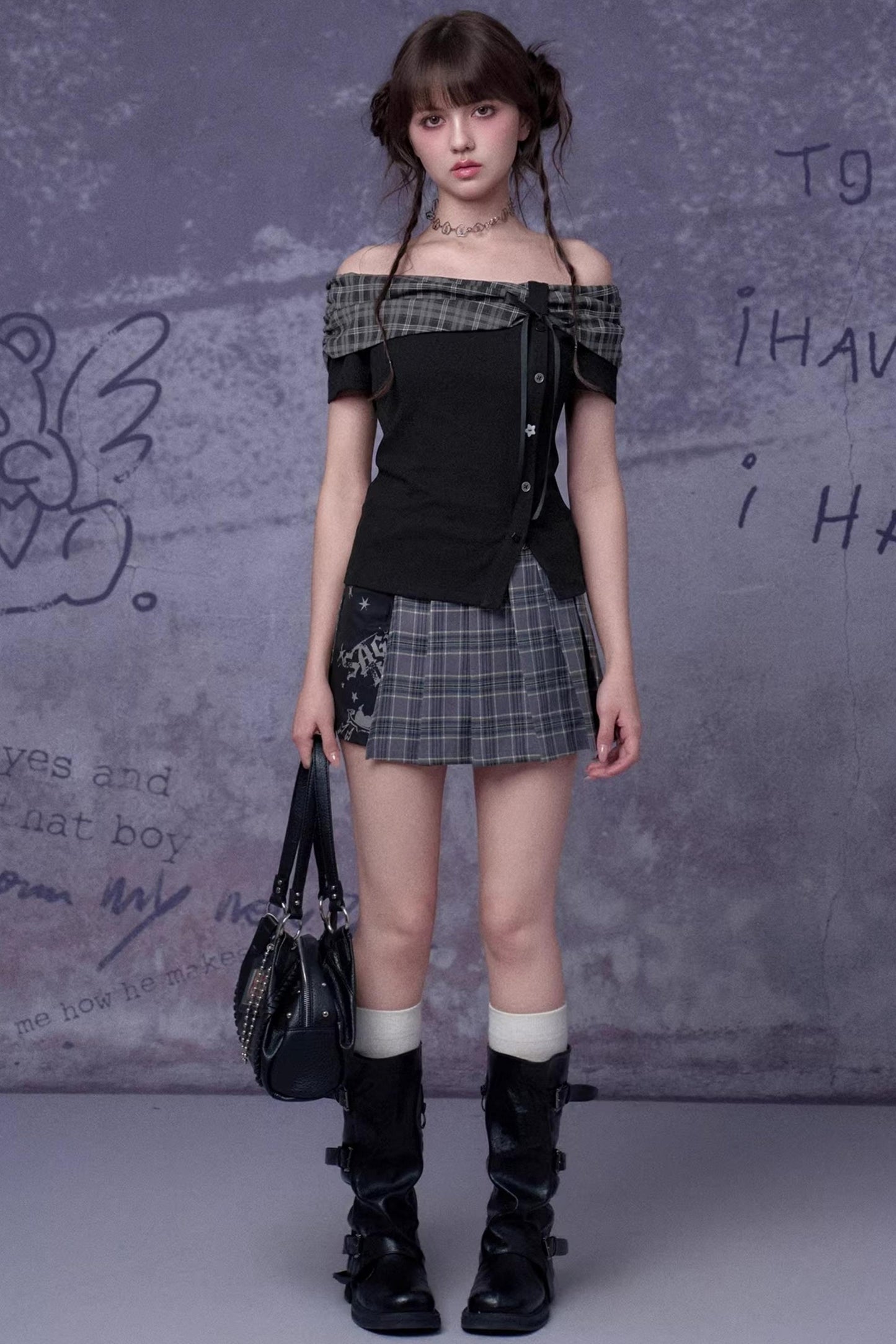 Pleated Bow Knot One-shoulder Top + Skirt