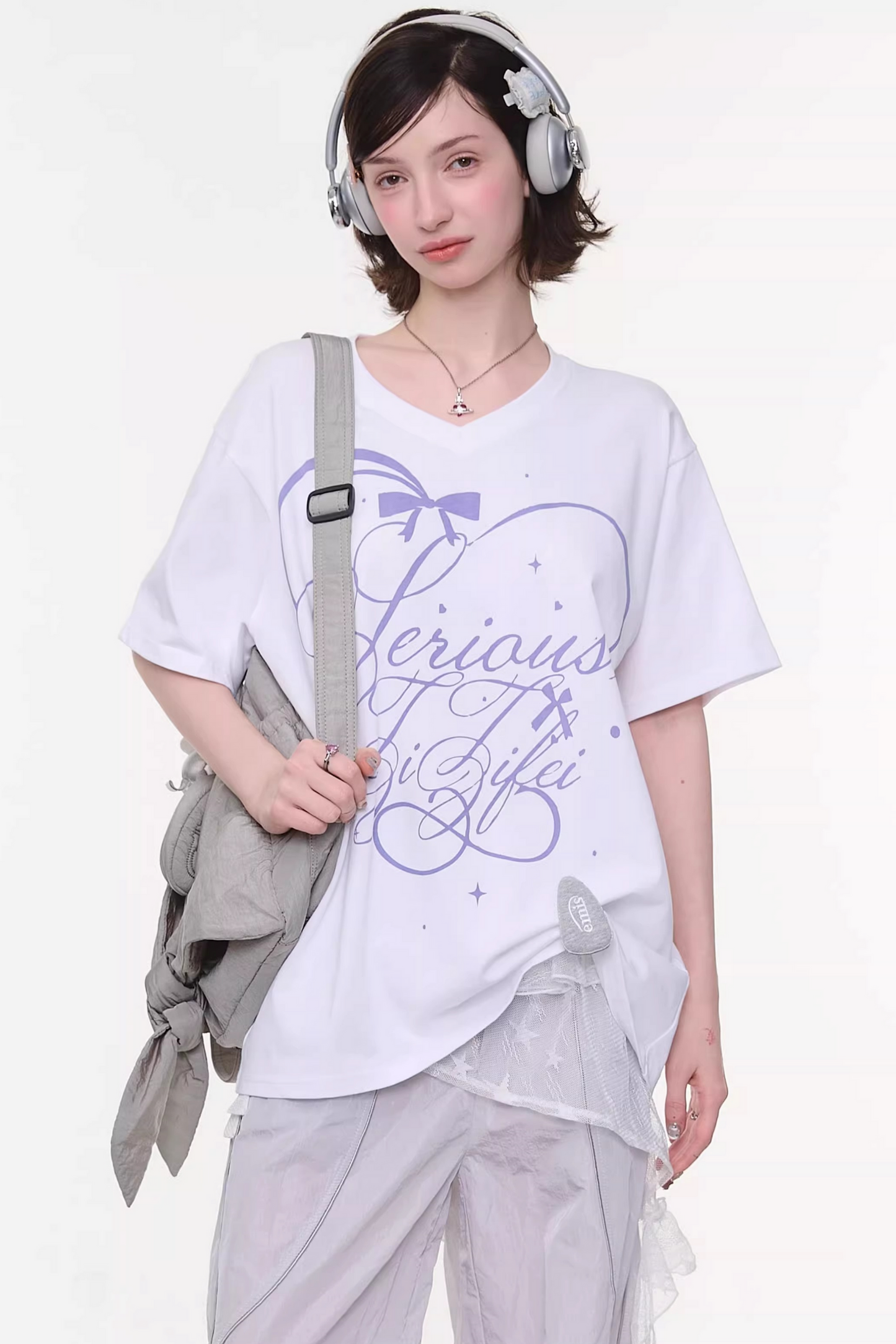Star Falling V-neck Top