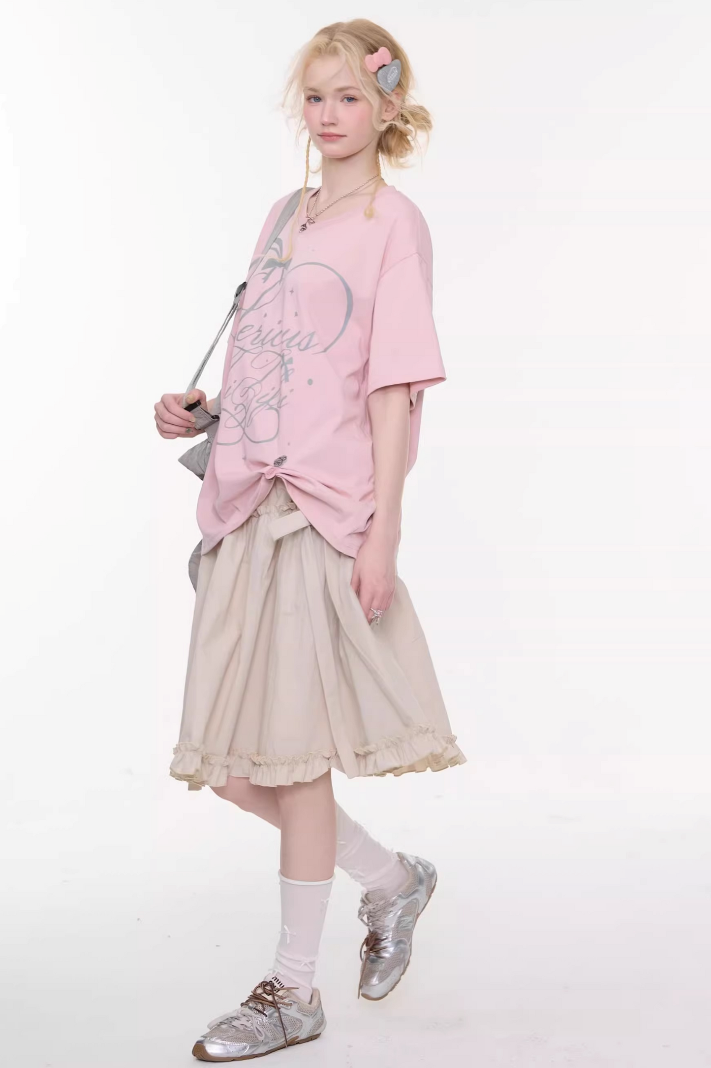 Star Falling V-neck Top