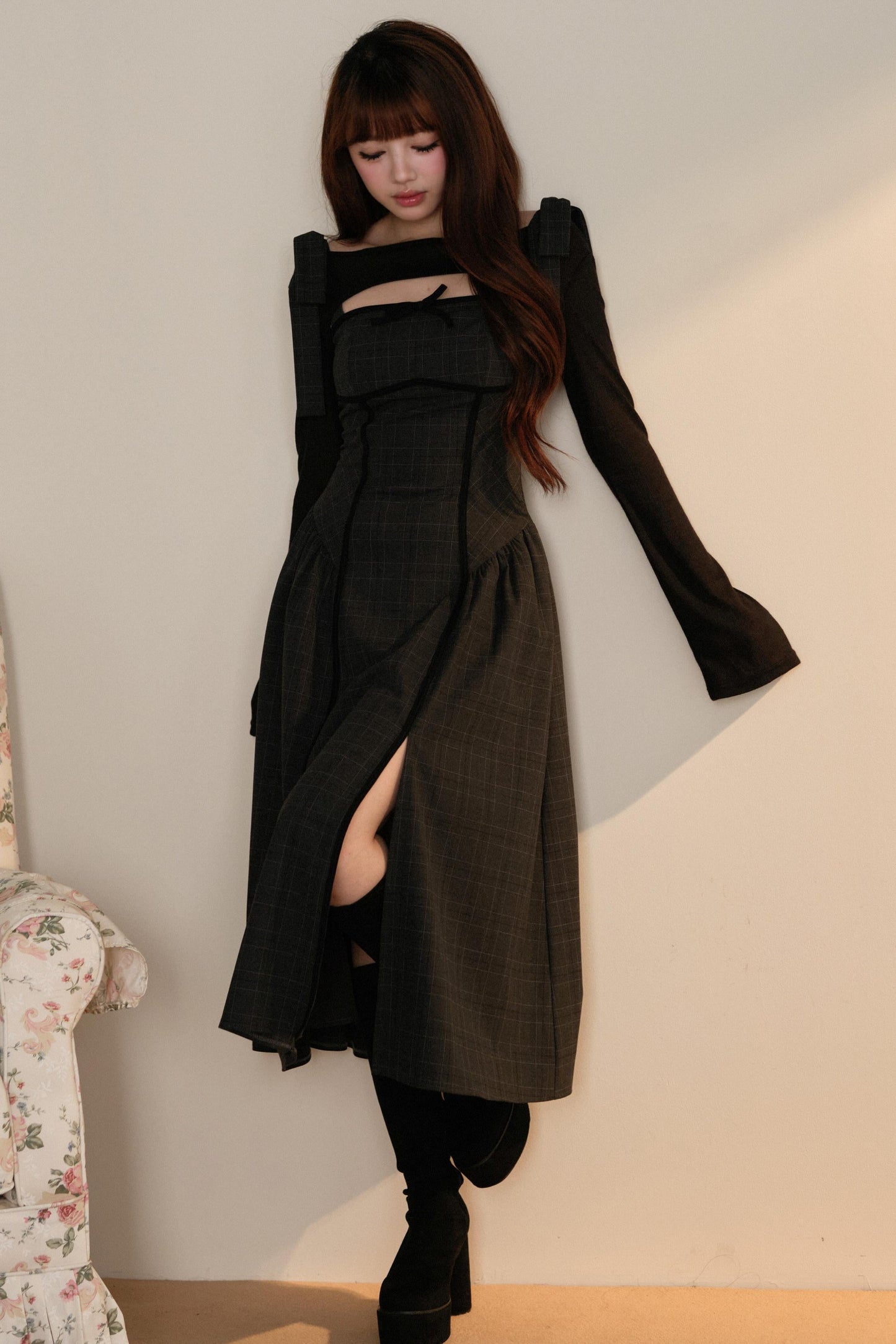 Black Top + Ribbon Shoulder Plaid Jsk Dress Set