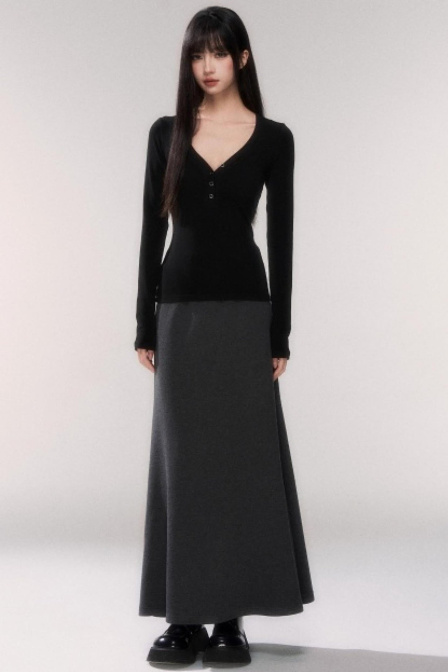 V-neck Tight Style Top