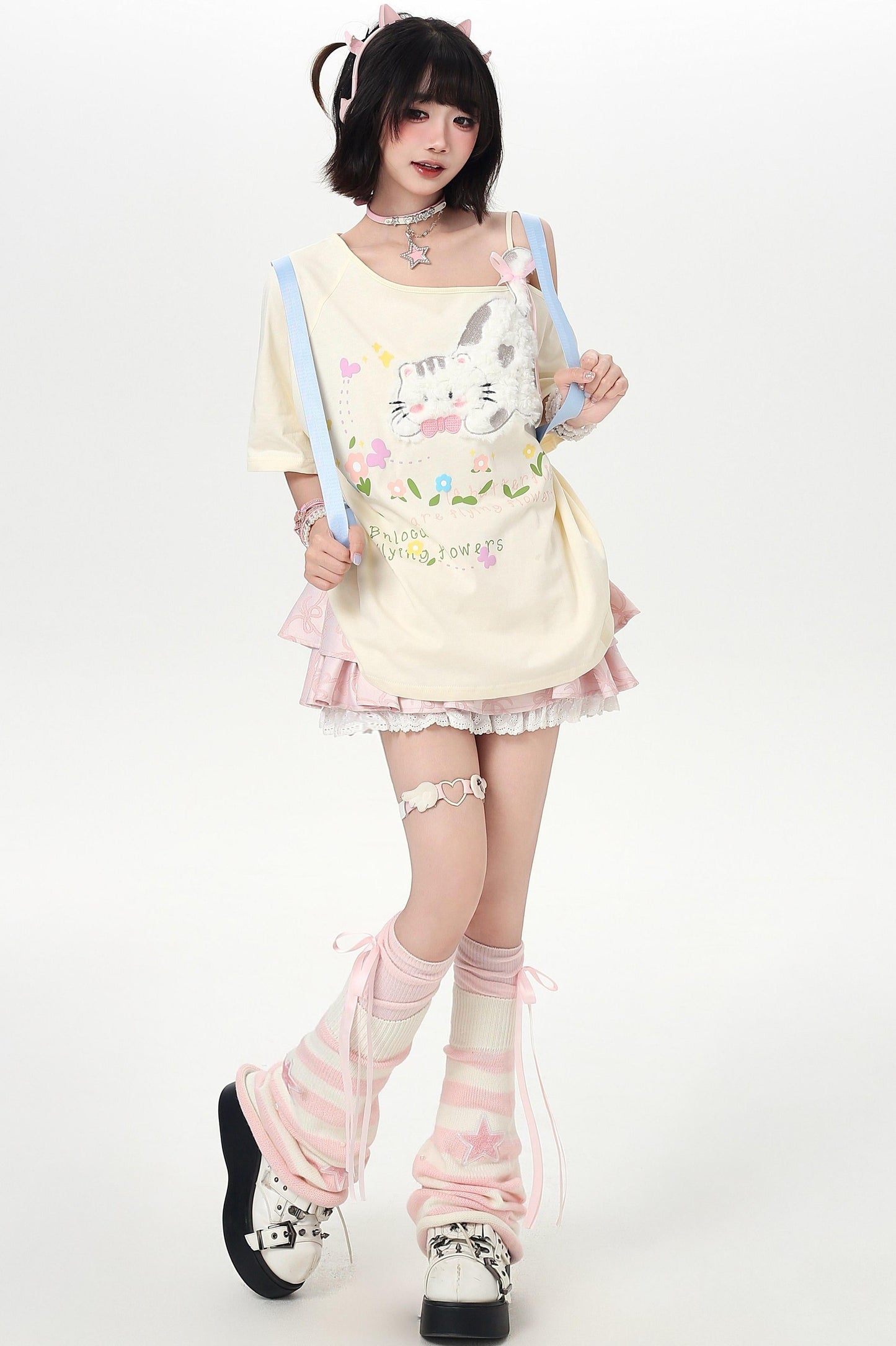 Sweet Cat Off-shoulder Strap Top