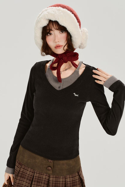 Retro Mode Neck Slim Top