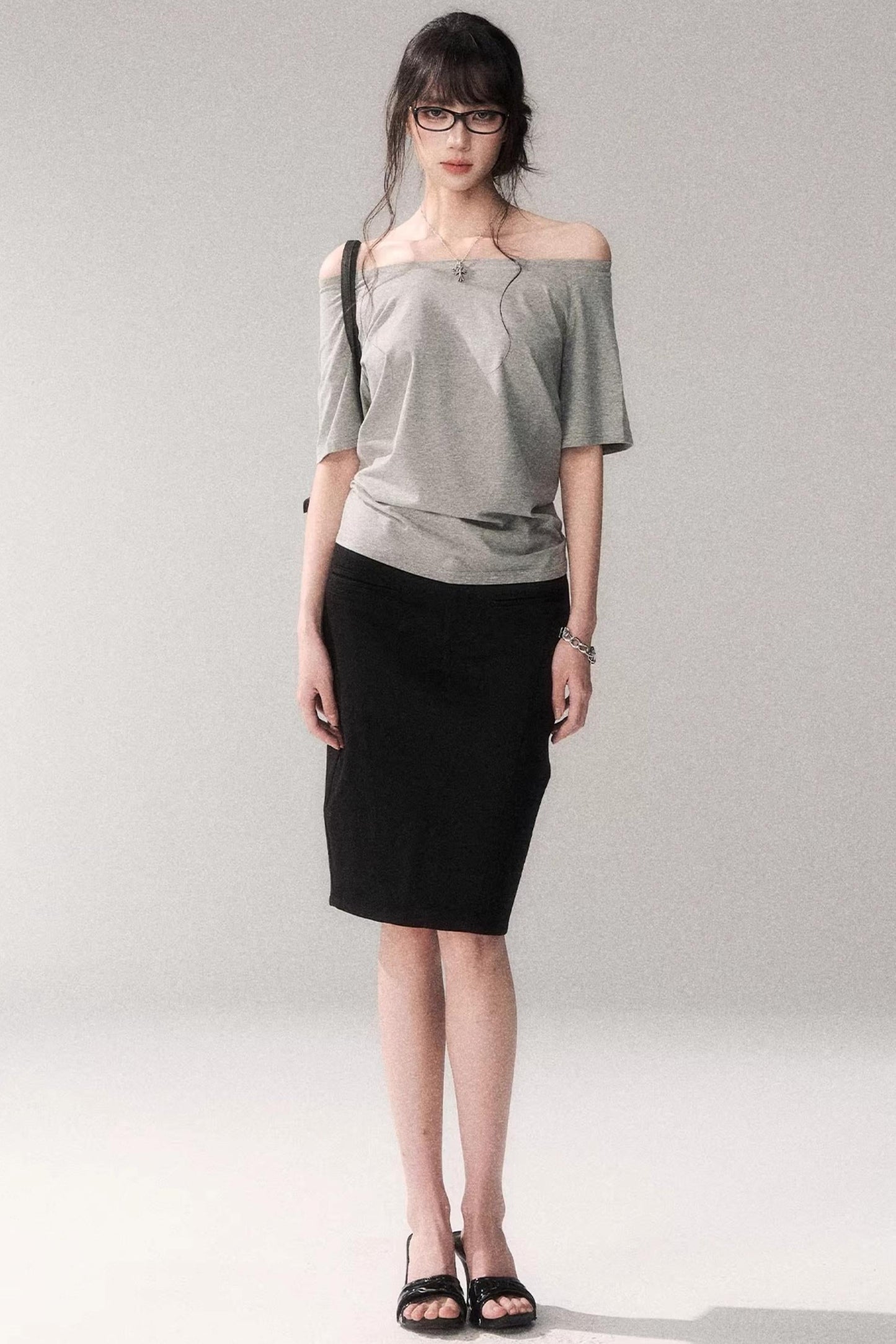 Off-shoulder Summer T-shirt