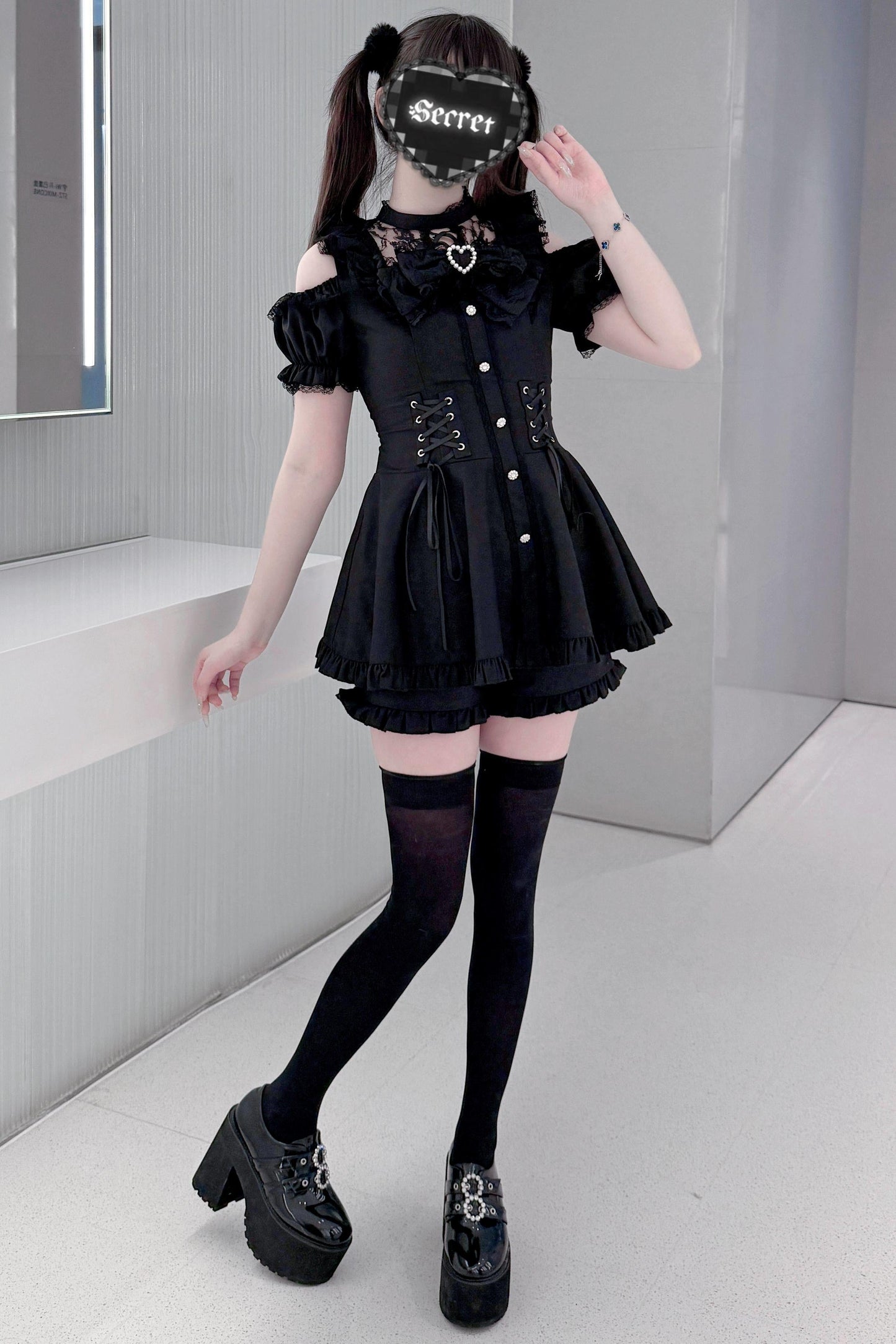 Black / Striped Gothic Lace Ribbon Dress Set