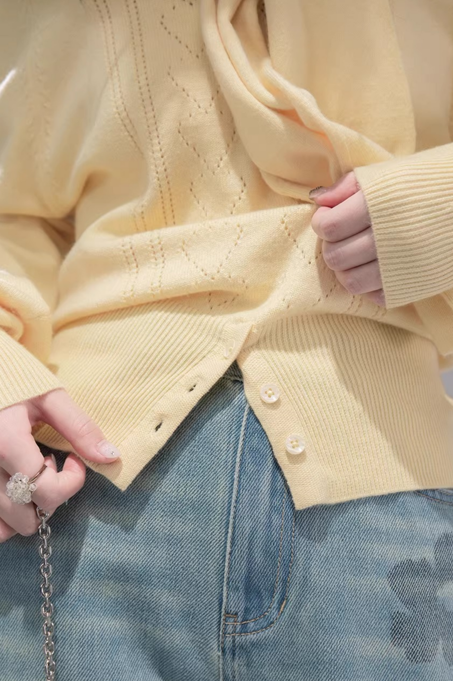 Milky Yellow One-shoulder Top