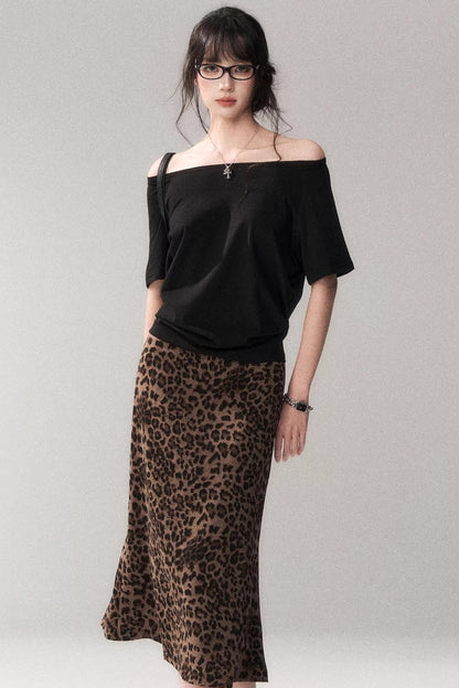 Off-shoulder Summer T-shirt