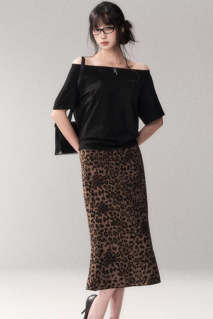 Off-shoulder Summer T-shirt
