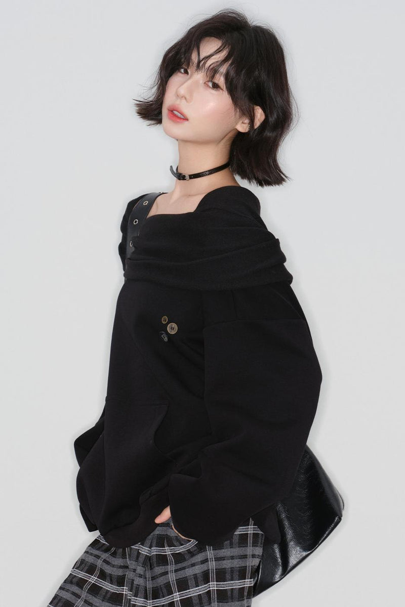 Off-shoulder Loose Top