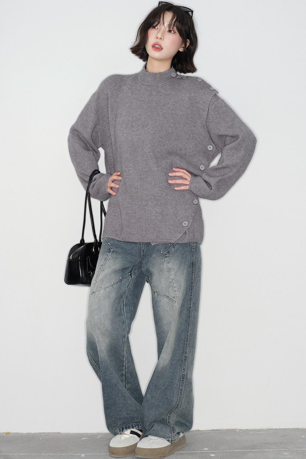 -collar Knitted Sweater