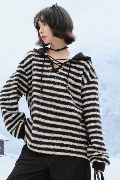 Striped Loose Mode Hood Top