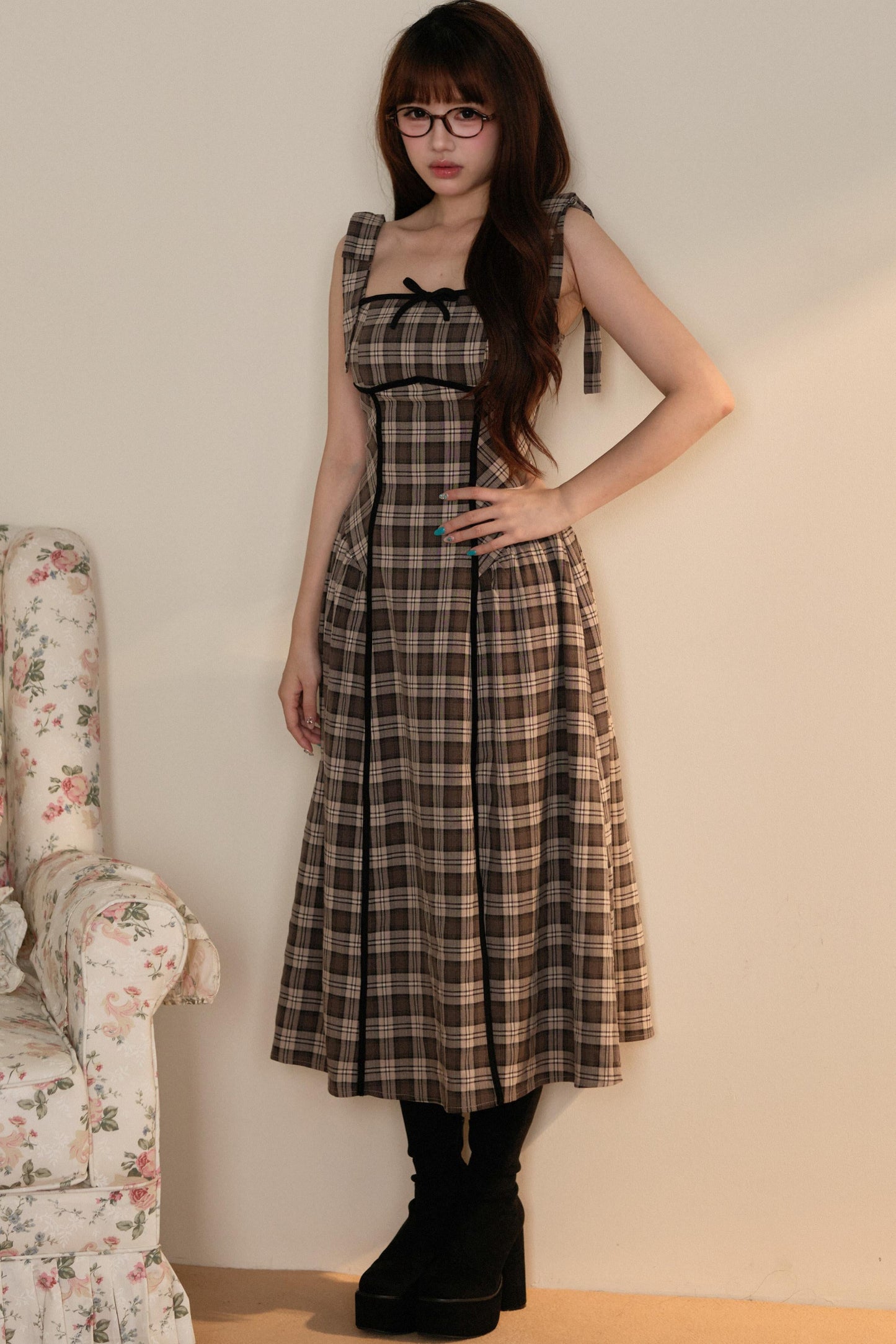 Black Top + Ribbon Shoulder Plaid Jsk Dress Set