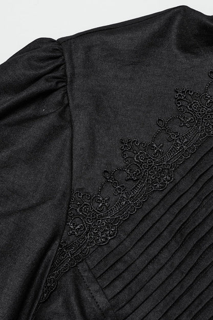 Elegantly Styled Blouse for Everyday Wear
