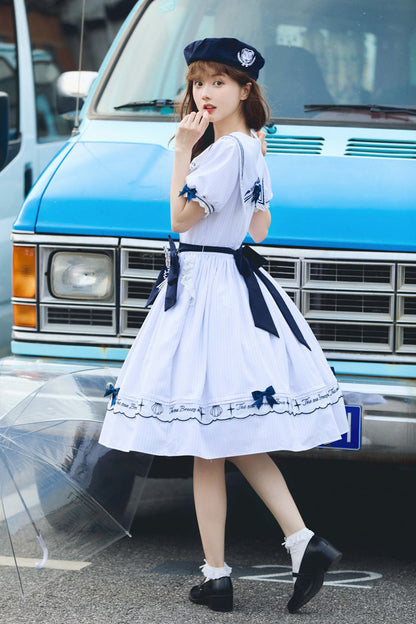 Beautifully Crafted Dress in a Classic Style