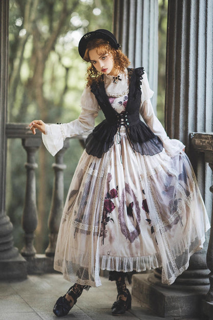 Beautifully Crafted Dress in a Classic Style