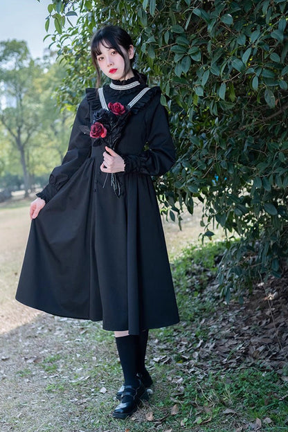 Classic Designed Dress in a Timeless Cut