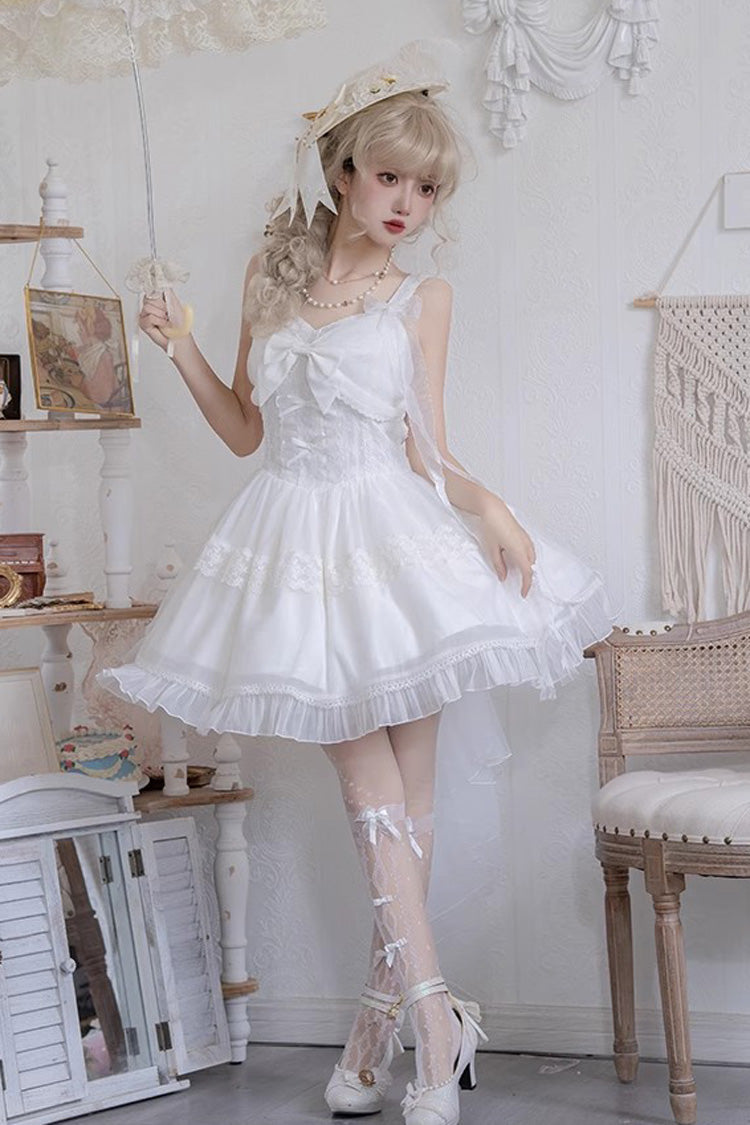 Subtly Elegant Dress with a Refined Vintage Look