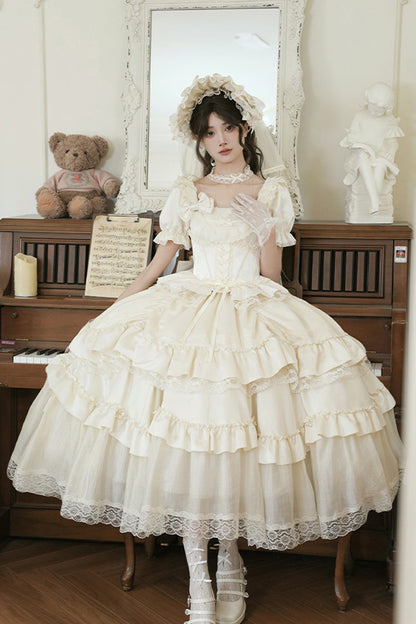 Beautifully Crafted Dress in a Classic Style