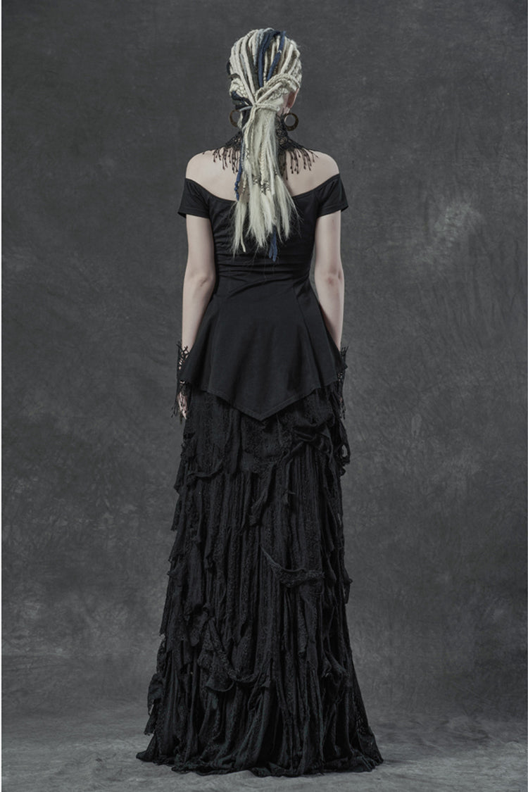 Beautifully Crafted T-Shirt in a Classic Style