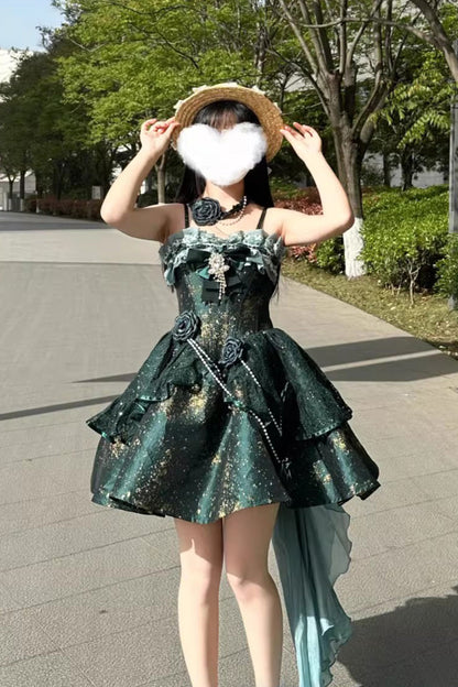 Beautifully Crafted Dress in a Classic Style