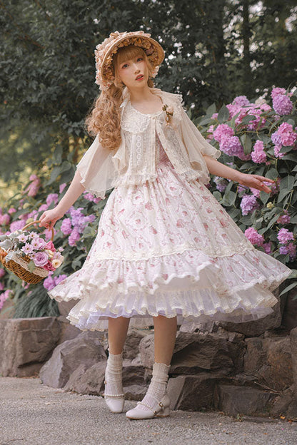 Subtly Elegant Dress with a Refined Vintage Look