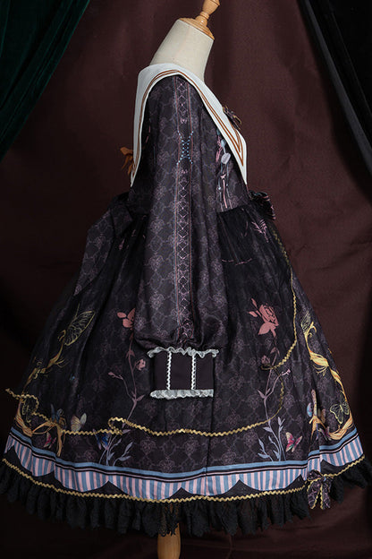 Classic Vintage Dress with a Flattering Fit