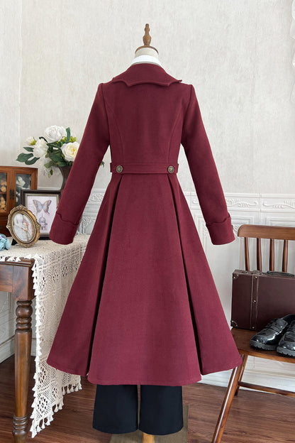 Elegantly Styled Coat for Everyday Wear