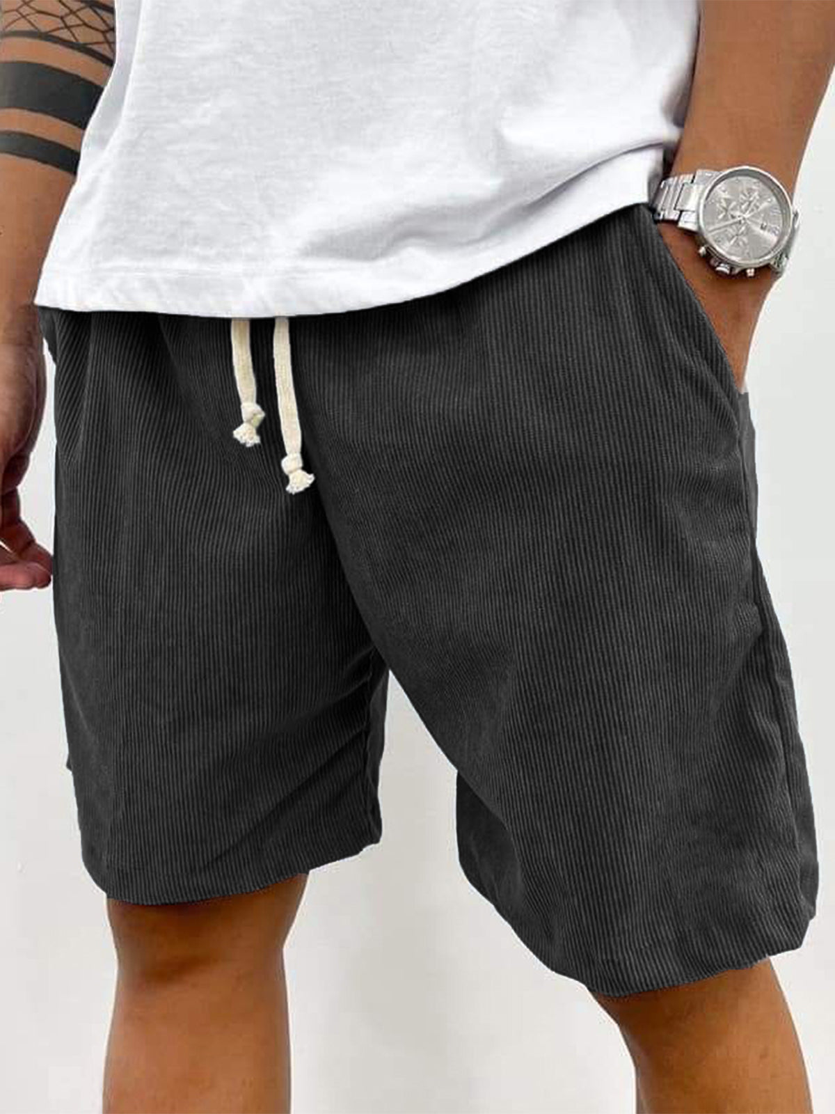 Vintage Style Garment with a Modern Fit