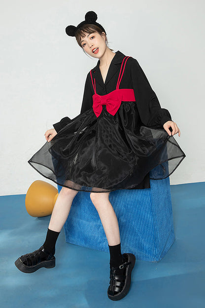 Casually Elegant Dress with a Refined Edge
