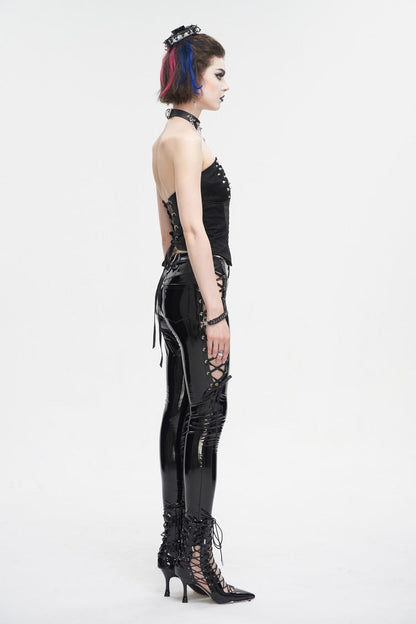 Finely Styled Garment with a Classic Vintage Look