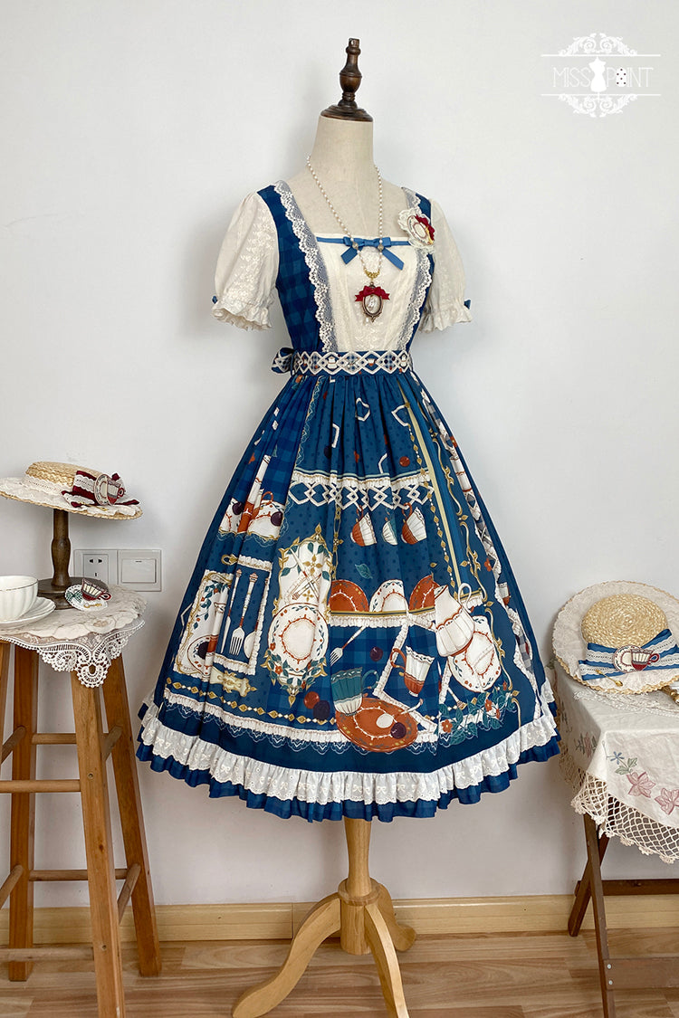 Casually Elegant Dress with a Refined Edge