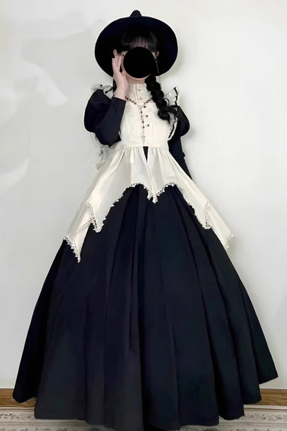 Subtly Elegant Dress with a Refined Vintage Look