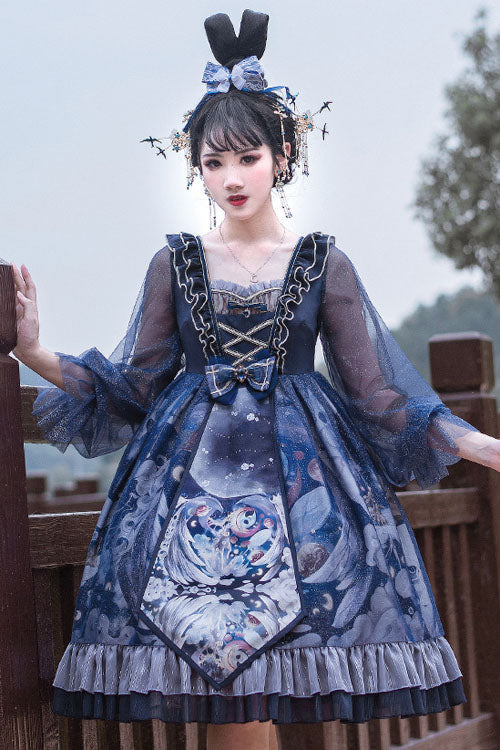 Subtly Elegant Dress with a Refined Vintage Look