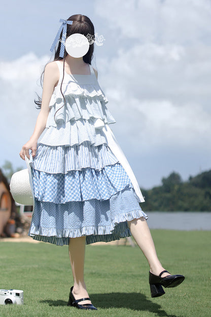 Subtly Elegant Dress with a Refined Vintage Look