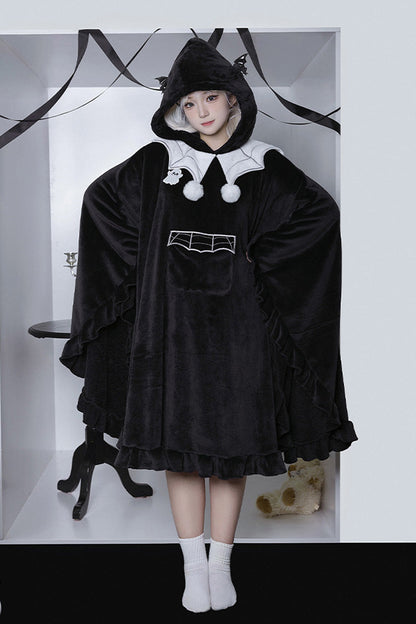 Finely Styled Coat with a Classic Vintage Look